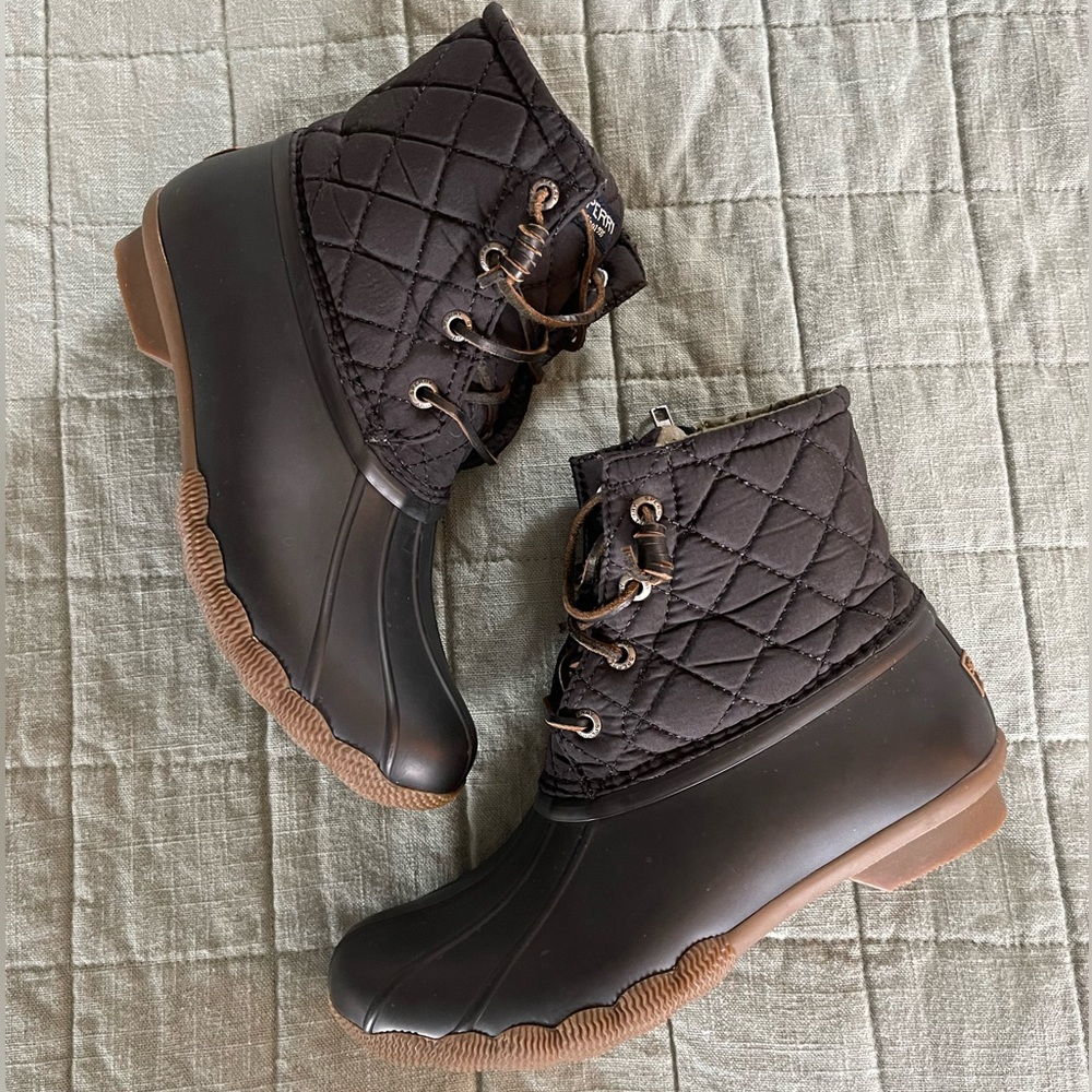 Sperry Saltwater Quilt Nylon Black Boot Size W6
